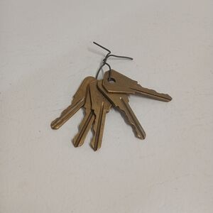 Vintage Brass Keys USA Curtis WR-3